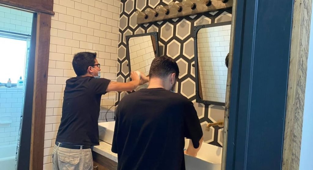 Moving Out Cleaning Service: Your Complete Move-Out and Move-In Cleaning Guide