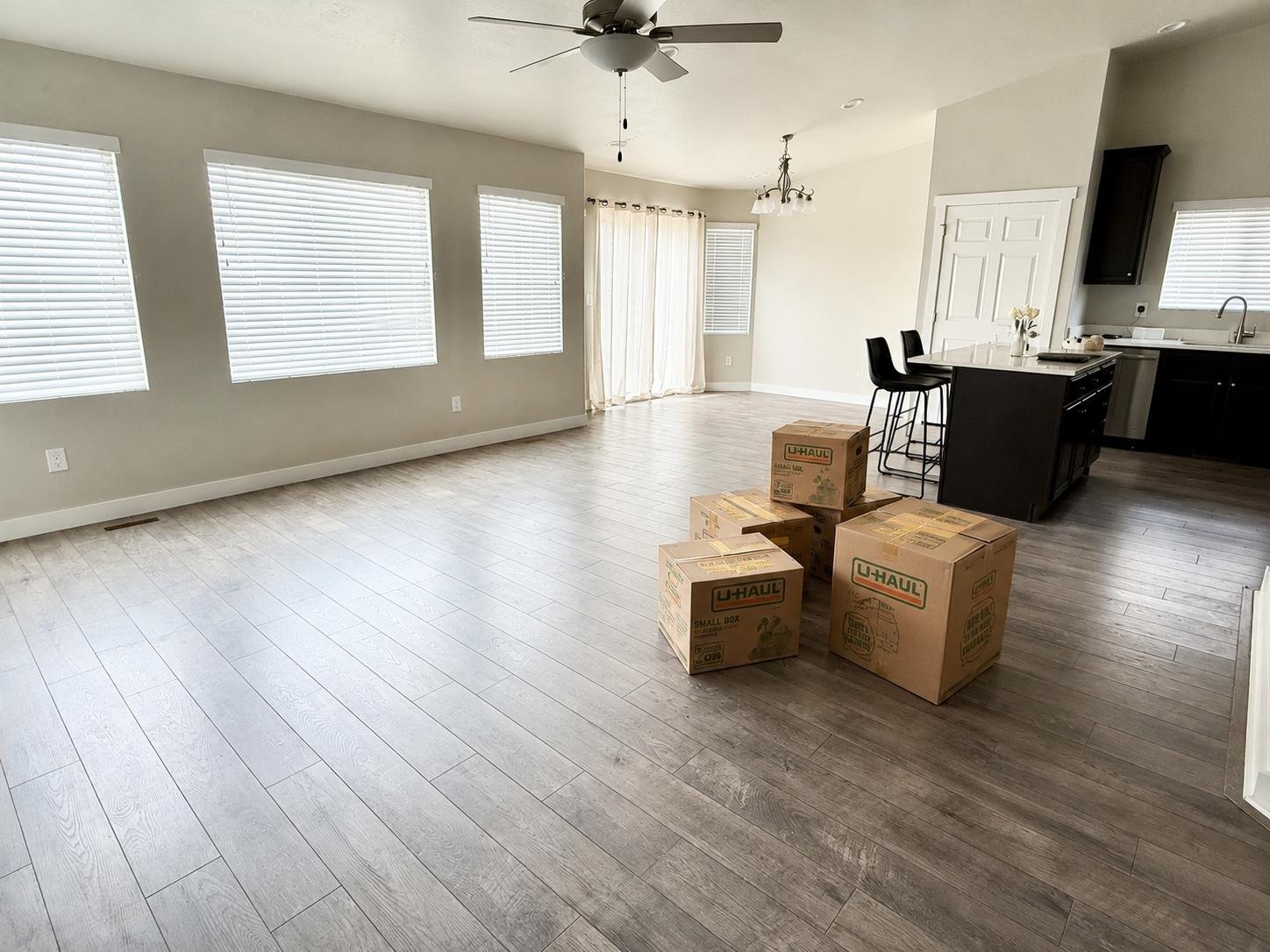 Looks Amazing Cleaning professional cleaning service in Utah